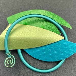 HSU STUDIOS Signed Abstract Modernist Brooch Pin